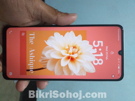 Vivo Y04- 4+4/64Gb Full Fresh